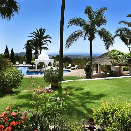 Hideaway Ibiza Hilltop Estate Arte 6 Bedrooms I Santa Eulalia فيلة